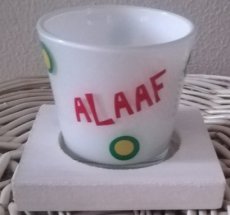 2019017 Theelicht in houder carnaval